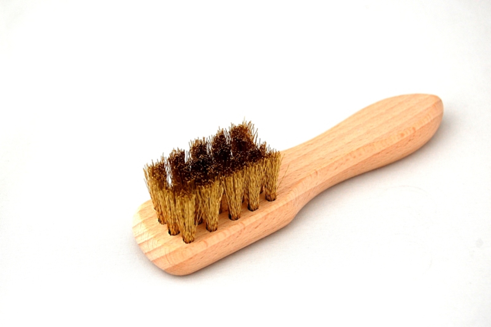 Brass brush with handle