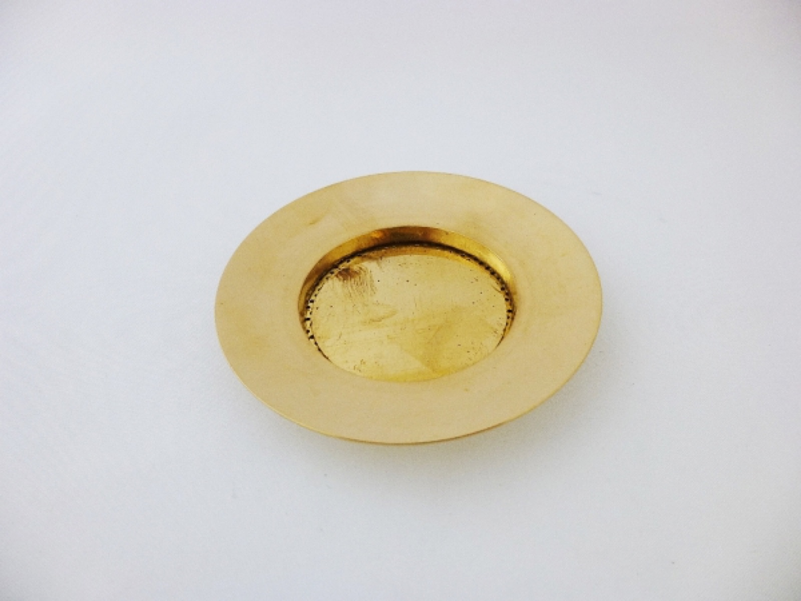 Metal disc for incense sieves brass